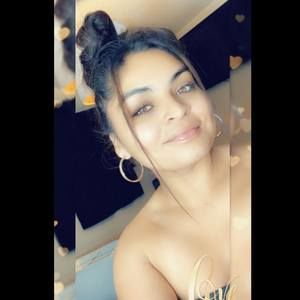 Meet your Posher, Estrella